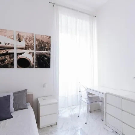 Hermes Apartment
