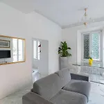 Hermes Apartment Rom