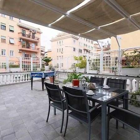 Hermes Apartment *